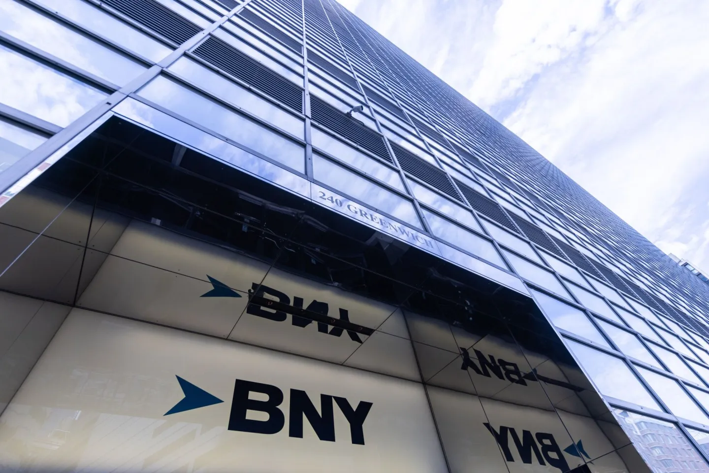 BNY joins peers with strong Q2 as securities services revenue climbs 15%